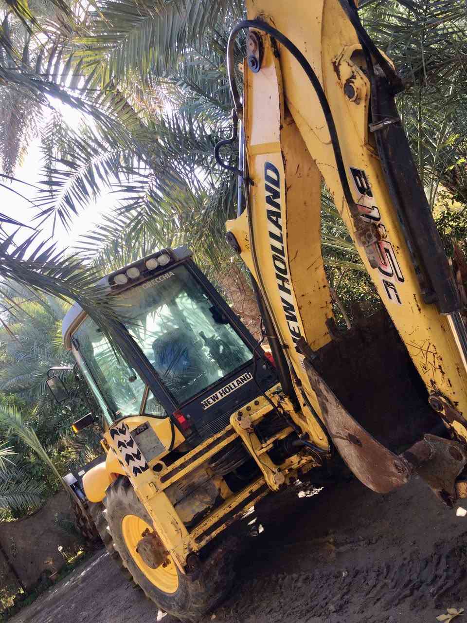 صلوا على رسول الله
الوحش للبيع 

انظف نيوهولند بالعراق موديل ٢٠١٧ مشتغله اقل من ٨٠٠٠ ساعه 

بلاديه من الكيله للكيله 

تدفئه تبريد بلادي 

محرك كير مضخه اكسلات كونترولات شركه 

كهربائيات كلهه شغاله 

مكانها بابل سعرهه اربعه ونص وبيهه مجال او مراوس بشي اقل 

***********
