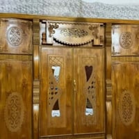 غرفة للبيع • شغل ثقيل • خشب