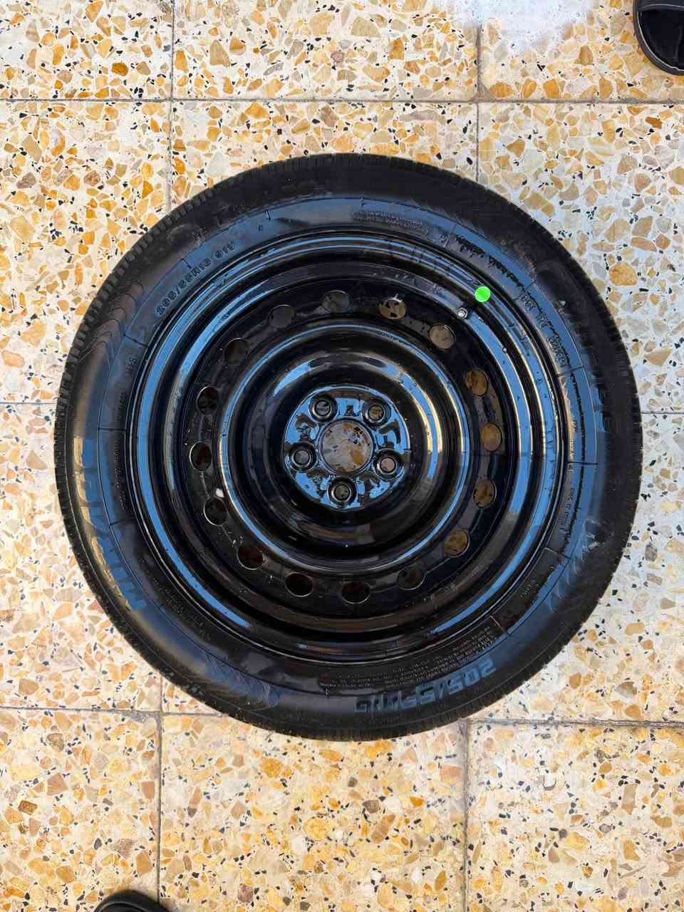 سلام عليكم 
غراض كورلا 
بصمه كورلا بس تبرمج  وتستخدمه 

كاعيات ربل اصليات مال امريكي 

كبات كورلا مال ويل هايبرد انضاف 

حساسات كورلا عدد 3 

سبير كامل مع التاير جديد 

مكان سيديه تقاطع درويش 
رقم (***********)
