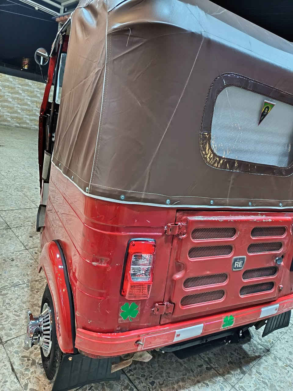 سلام عليكم تكتك ١٧ شهر ١١ مكنيه جديد مال ٢٠ جديد لا تنقيص ولا تبخير اورق المصطفى كامله المكان بغداد سعر 3300 بيه مجال الشراي يتصل ***********
