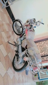 دراجة • محرك ما مفتوح • ديالى بلدروز