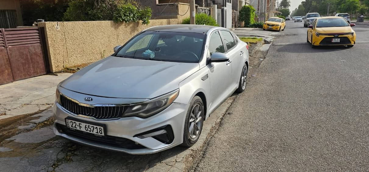 السلام عليكم
اوبتما 2019 وارد أمريكي حادث بدون اير باك رقم أربيل بأسمي حادث بسيط دعاميه وشويه من البنيد
ماشيه 73 
مكانها حي الأطباء حي الجهاد
السعر 139وبيها مجال بسيط
للإستفسار الاتصال على الرقم ***********
غير متواجد ع النت
