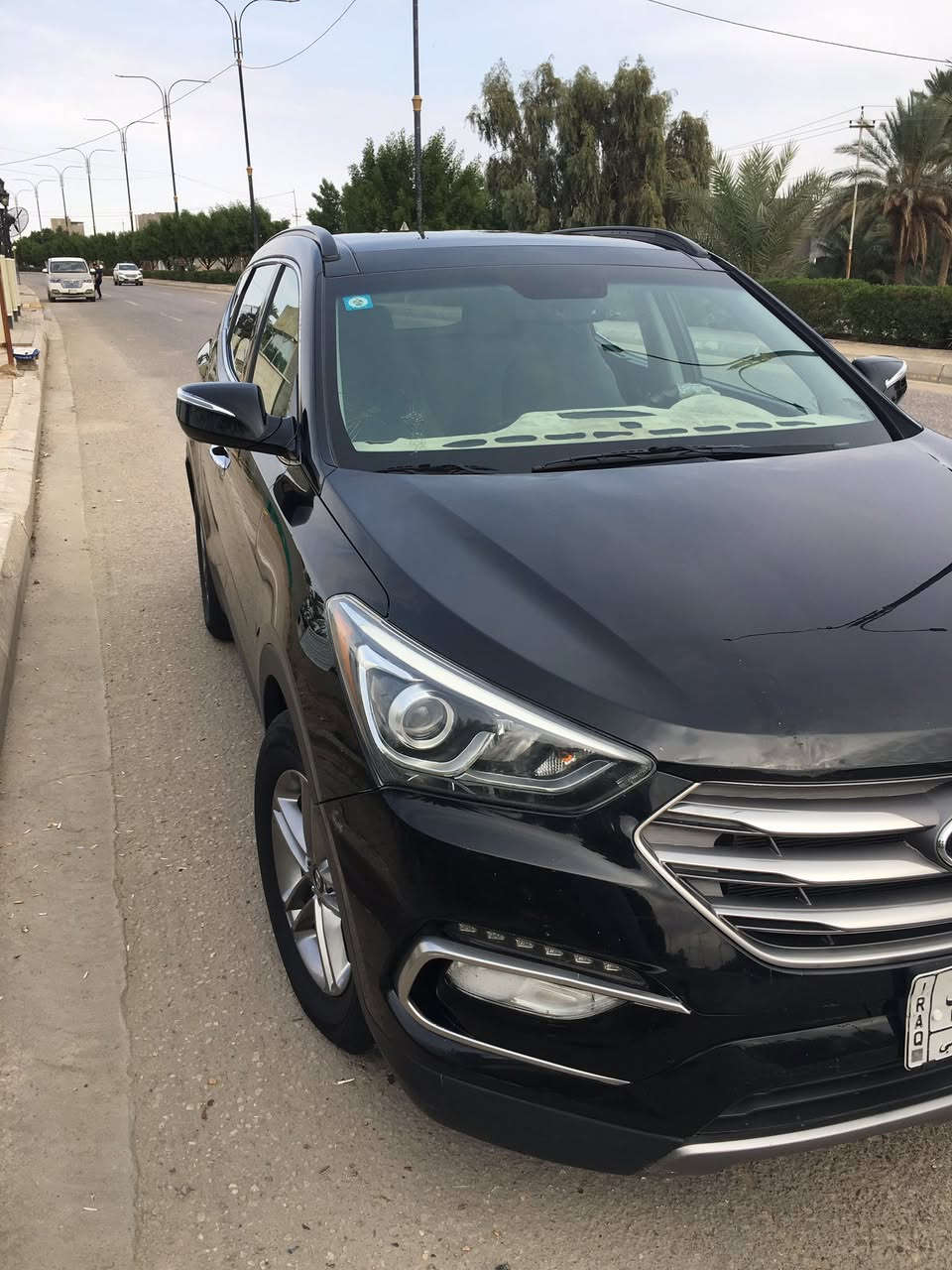 سلام عليكم سنتافي 17امريكي كلين بيه بارد بالبنيد فول مواصفات رقم بغداد سعره ١٦٠ وبيه مجال للاستفسار ***********
