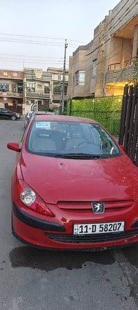 موديل ٢٠٠٥ مكفوله من كلشي مكان بغداد حي الجهاد السعر ٥٨ سياره تخم تاير...