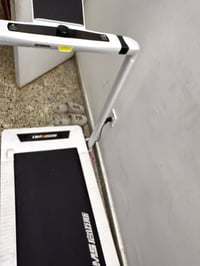جهاز جري • ١٤٠كجم • شاشة سعرات