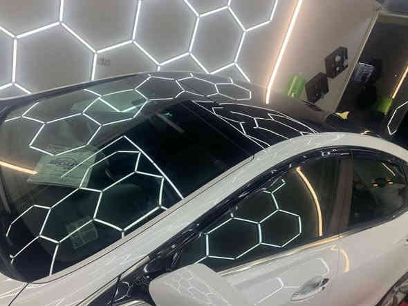 السلام عليكم
للبيع ازيرا 2014خليجي
صبغ جاملغ خلفي اثر طخة
و نصبغت الباب توحيد لون فقط 
كما موضح صورة التصليح و السونار
كل التفاصيل مذكوره بالمنشور
_______________________
موصفات السياره فول موصفات vip
1/بصمة تشغيل +ابواب +صندوك 
2/بنورامه 
3/حساسات امامي +خلفي 
4/زراكات لايت 
5/داخل قرميدي جلد
6/داخل كله لدات 
7/كيجات اكتروني 
8/ كشنات كهرباء كل الوضعيات 
9/بردات ابواب +الخلفيه كهرباء 
10لايت كهرباء يصعد وينزل 
11/لايتات وبك لايت لد نهاري وليلي 
12/ مري قلاب
13/ أوتو هولد 
14/ تدفئة تبريد كشنات
15 / سايد بريك دكمة
16/ انارة ترحيب + المري الجانبية
.............................................
السياره عليه ادامه كامله 
صدر امامي خلفي +دبلات كله جديد 
دسكات جدد 
بلكات +مجاول +فيت بم ولعبوه مالته كله جديد 
مبيه نقص بكد البرغي خير من الله 

_______
هونداي أزيرا 2014 فول مواصفات 
محرك v6 3000 
_______________________________

كلشي مذكور بالمنشور  بأدق التفاصيل
_______________________________

كير و محرك مكفولات كفاله عامه 
_______________________________
رقم بغداد شرط التحويل مباشر 
_______________________________
سعر السيارة : 130 وبيه مجال  وبيها مجال جدا بسيط
_______________________________
مكان السيارة : 
بغداد / الكاظمية  /
_______________________________
للأستفسار : 
***********
