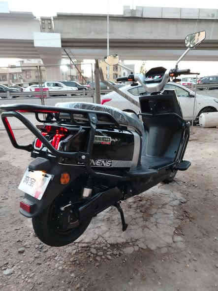 السلام عليكم دراجه شحن سكنس موديل 2025 اخر اصدار من شركة BENENG جديده لوك استخدام قليل داخل المنطقه فول مواصفات.
بطاريات كبار دبل مسطره عدد 6.
ملف 1500 واط.
تمشيك مسافه بين 60 - 70 كيلو.
اربع تحويلات سرع سرعتها 80.
اطارات جوبلس قياس 10 * 70 * 120.
مكاني بغداد كراده خارج.
السعر ٧٧٥ الف.
***********
