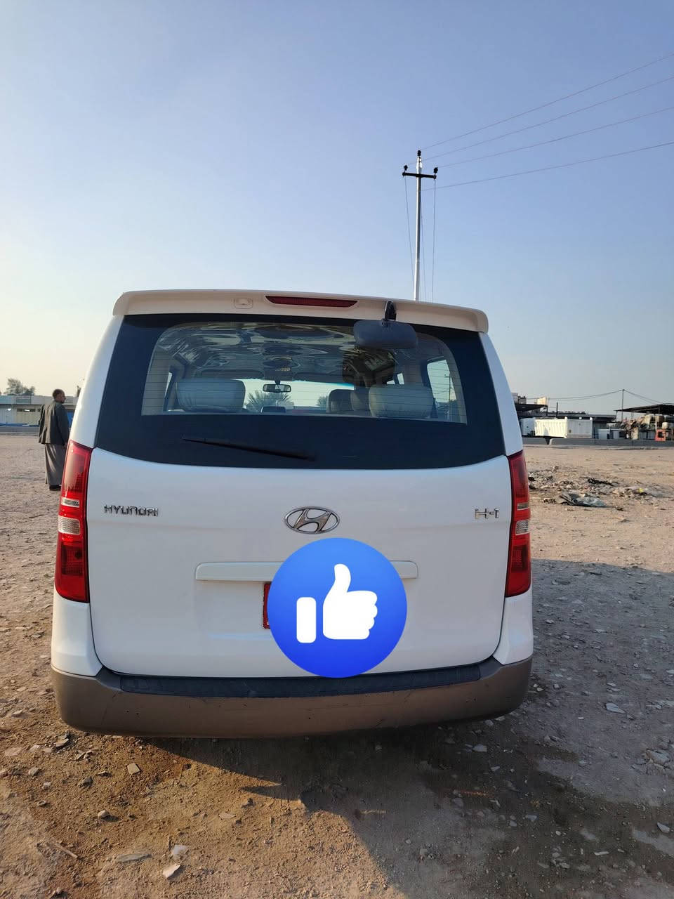 السلام عليكم للبيع ستاركس 2014 سياره مكفول كفاله عامه  مكينه وكسر وكسن جدد مكفولات تخم تاير جديد حداديه كلها جديده  سياره فول مواصفات واحد/واحد مكان بغداد رقم تليفون ***********
