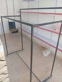 ميز محل • ستاند ملابس • موصل ساده بعويزه