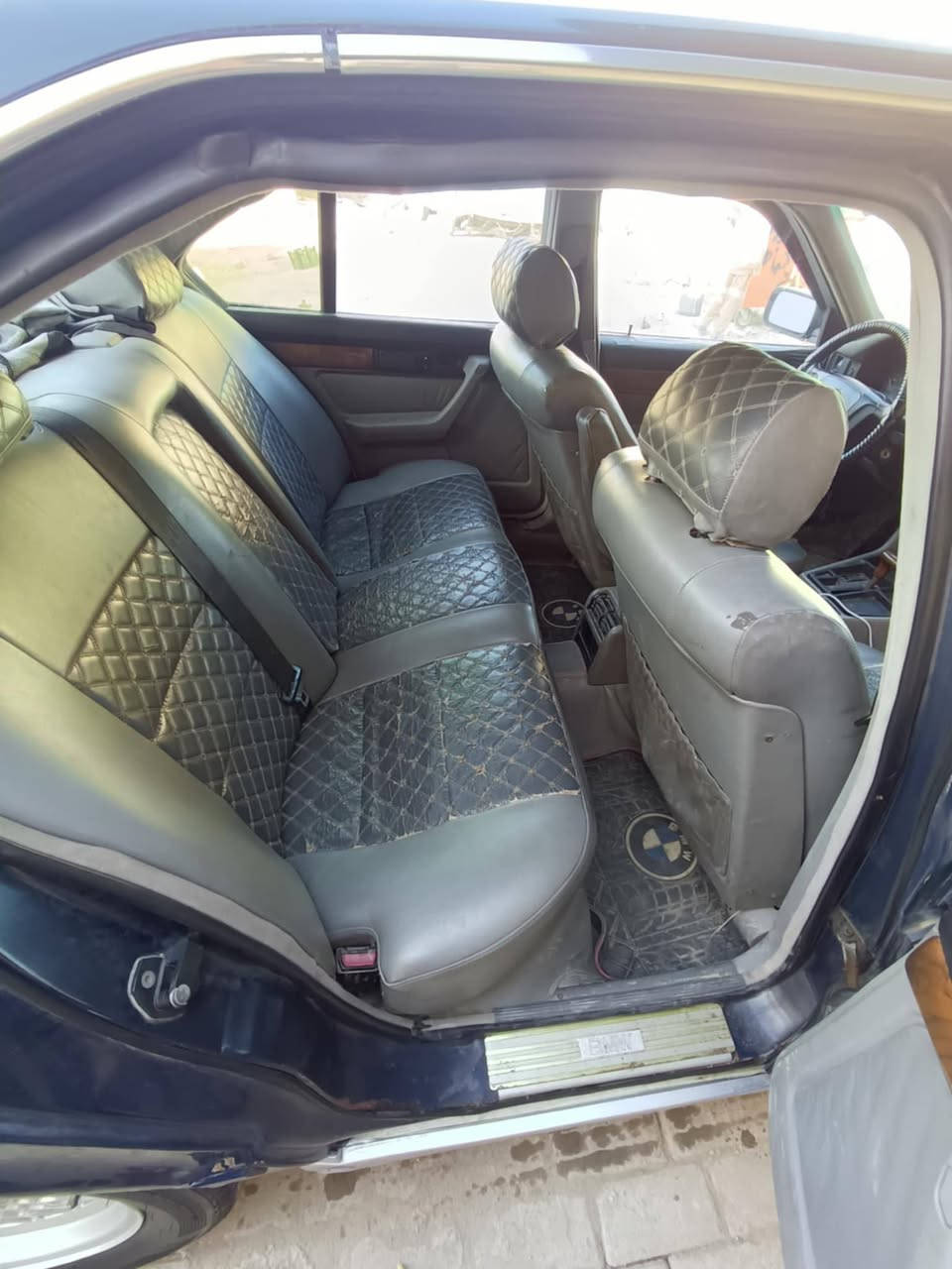 ***********‬‏ للبيع بي ام. 93 مكلف بالنشر  45 وبيها مجال مكانها طويريج الحولي((( ‏***********
