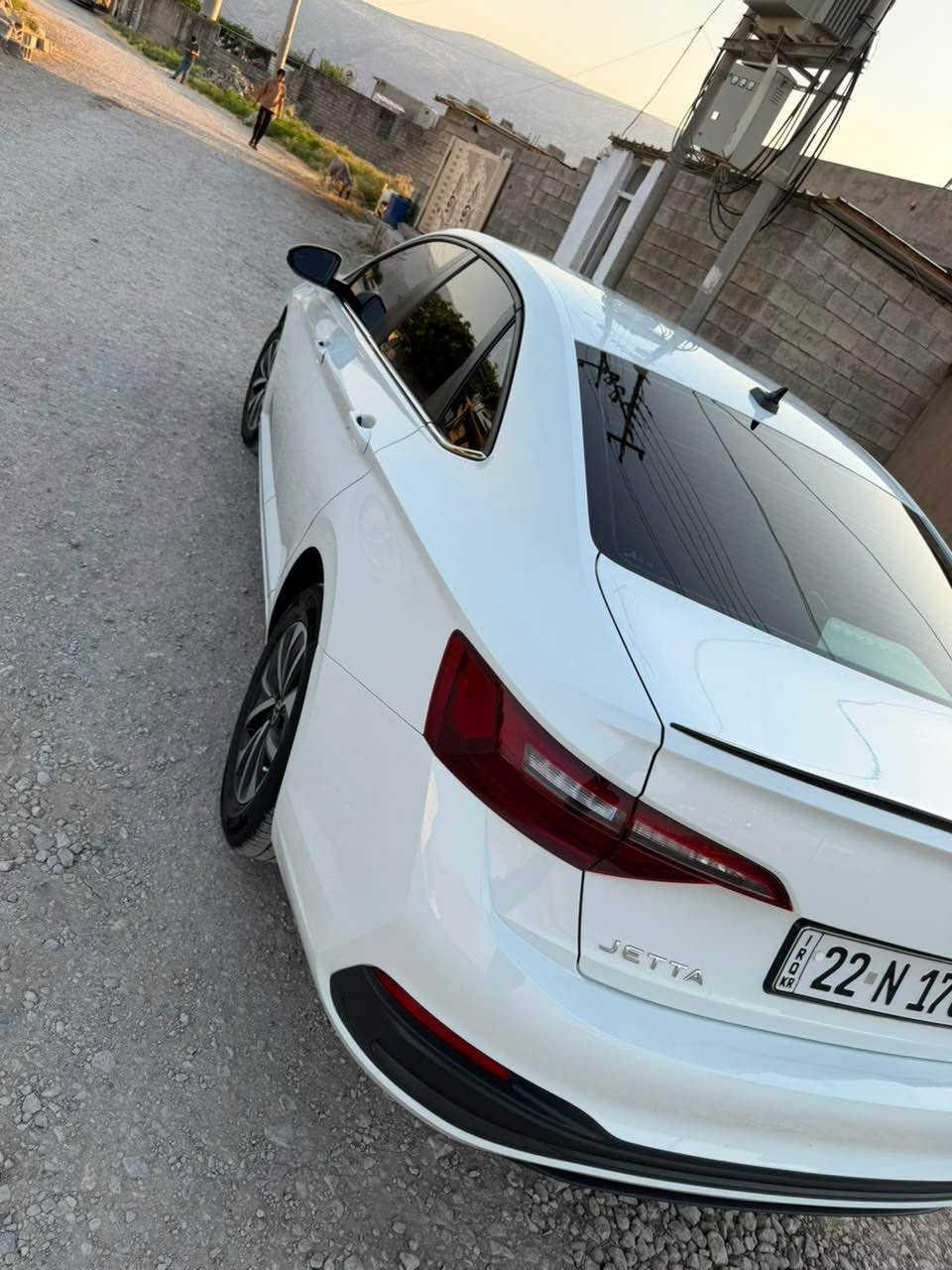 جیتا مۆدیل ٢٠٢٤ مواسەفات S گێر تۆماتیک رادار و کامیرە ٤٠ هەزار مایل رۆیشتوە تەنها بۆنیتی بۆیاغە بێ ناوگرتن هیچ جەمپ و شتی نیە پیش و پشت کەپس یەک ئیرباگی نەتەقیوە  هەموو شتی بەشەرت کتابی جام رەشی لەگەلە نرخی ١٥٣ وەرەقەیە مەجالیشی تیدایە 
***********
*********** سوران, أربيل
