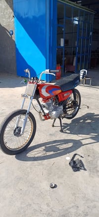 دراجة نارية • موديل 2017 • اوراق اصلية