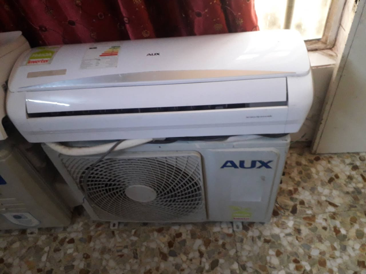 توسوت ٢طن وثلث غاز ٤١٠ مقفول وبلادي كامل غراضه ميديا طن ونص غاز ٤١٠ مقفول وبلادي اواكس طن انفيرتر مقفول وبلادي 
***********
