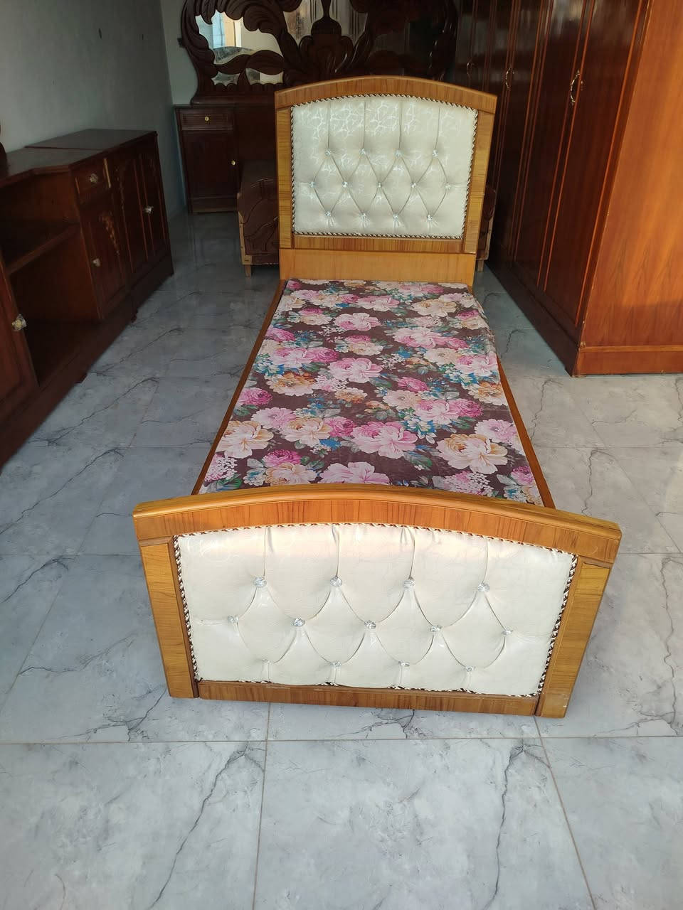 اغراض للبيع للاستفسار مراسله الصفحه


**إذا كنت صاحب هذا الإعلان وتريد حذفه لأي سبب، رجاءا أرسل رسالة إلى الدعم الفني**