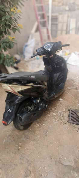 دراجة البيع سكنس 2023 لون اسود مبدل بستم فقط كهربائيات شغاله كلوب امامي هندر. 
تفاصيل خاص مازنجر موجود 24 ساعه. 
مكاني كربلاء المعملجي خلف مدارس الوارث. 
رقم الهاتف *********** وتساب متواجد.
السعر 300وبيها مجال قليل.
