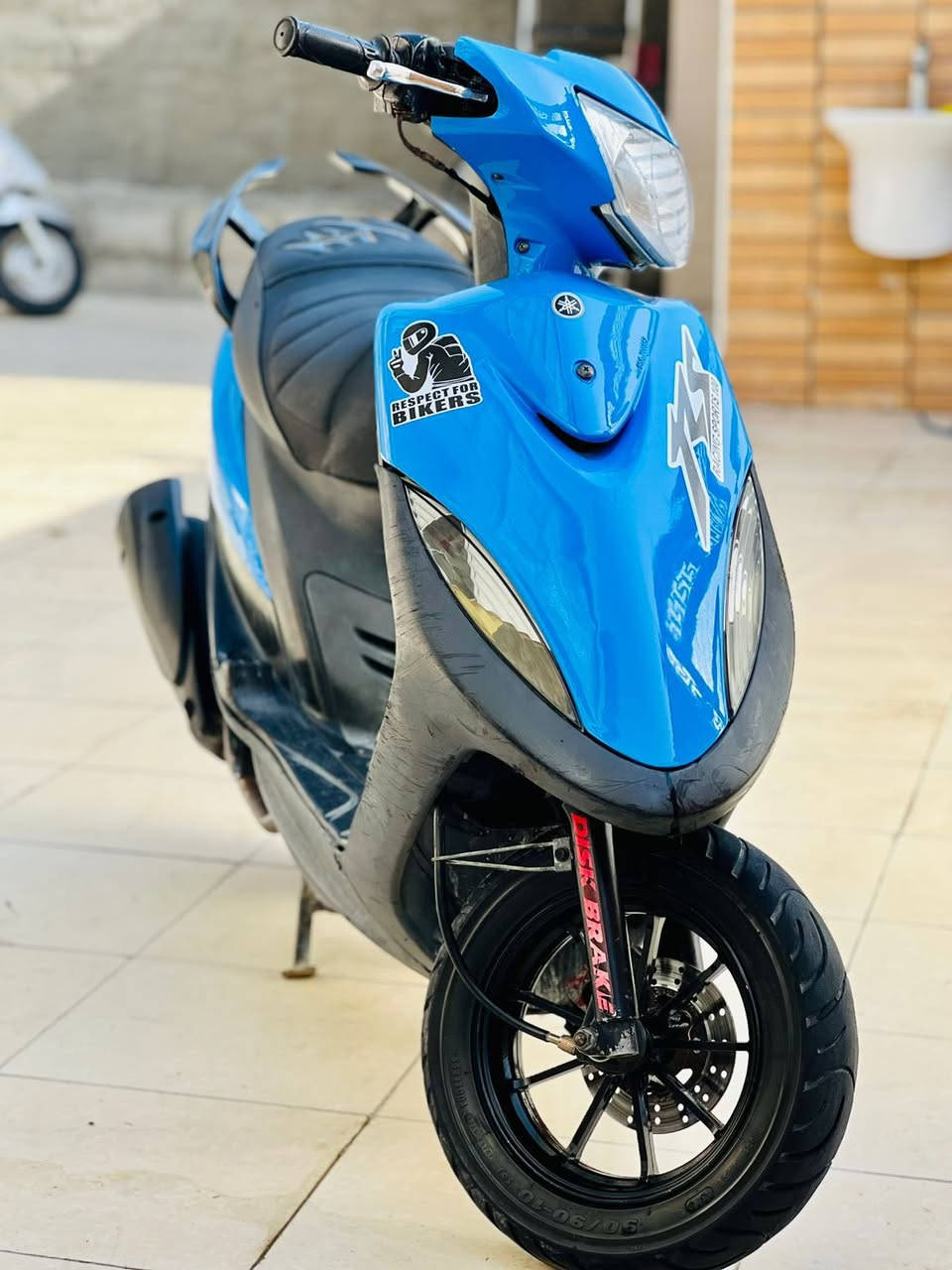 سلام عليكم للبيع!!
ماكس عدلة بلادية بوشه 49 بلادية مامفتوحة بيها تزويد كدامك بصورة مع كفراتها السمائي وموجود كفرها الاسود البلادي مختم دراجة كفالة للاستفسار  ‭***********‬ السعر 975 وبيهاا مجااال لطيبين مكاني سماوة
