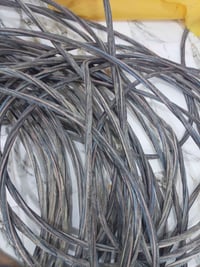 كيبل ضفيره • ٤ خطوط • حله ورديه خارج