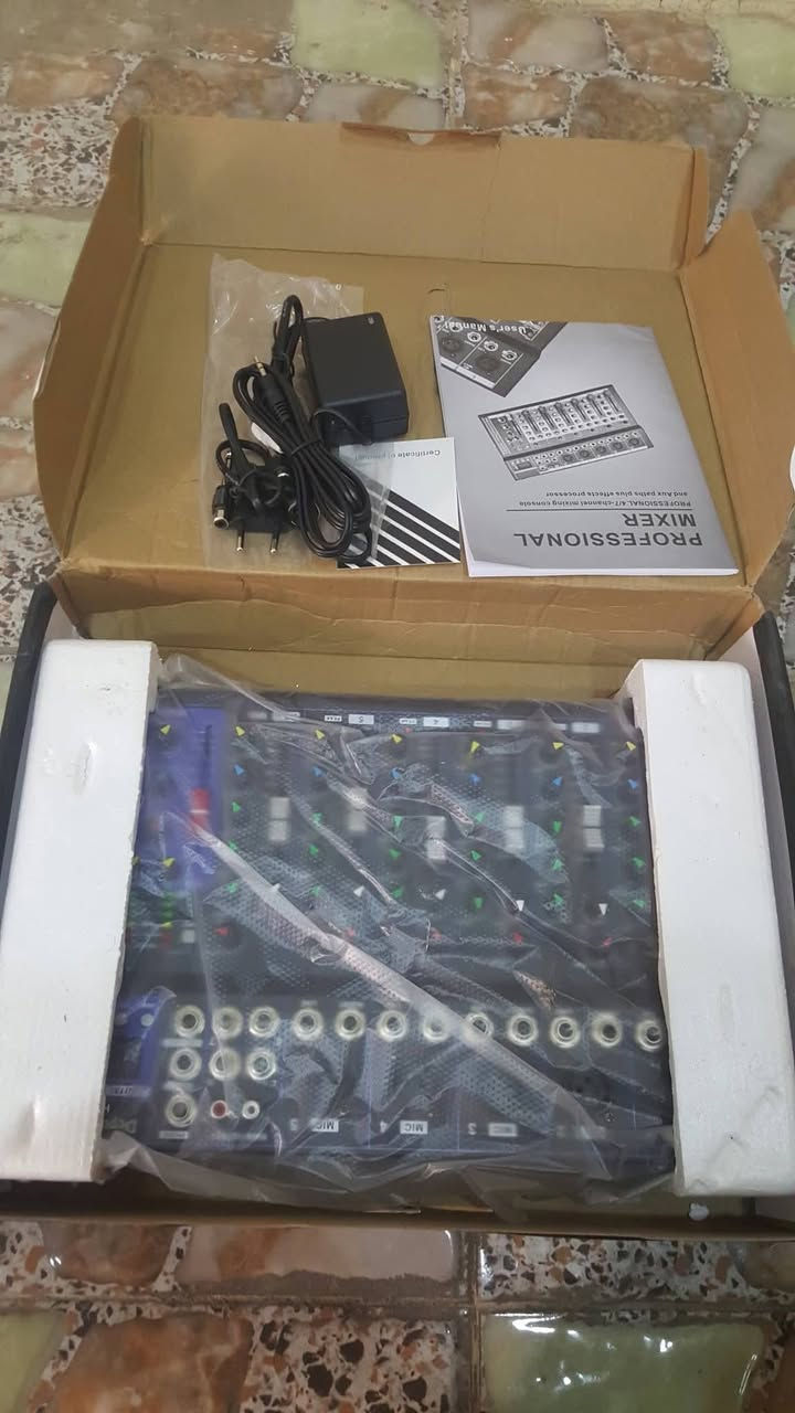 السلام عليكم مكسر صوت جديد ٧٥ الف متوفر توصيل


**إذا كنت صاحب هذا الإعلان وتريد حذفه لأي سبب، رجاءا أرسل رسالة إلى الدعم الفني**