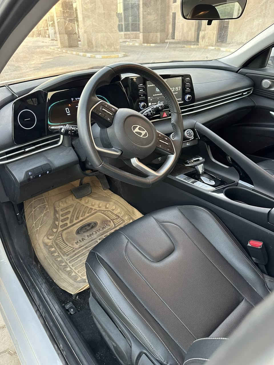 سلام عليكم
للبيع موديل 24 ماشية 14 كفالة عامة 
السعر 140

مكانها النجف
***********
