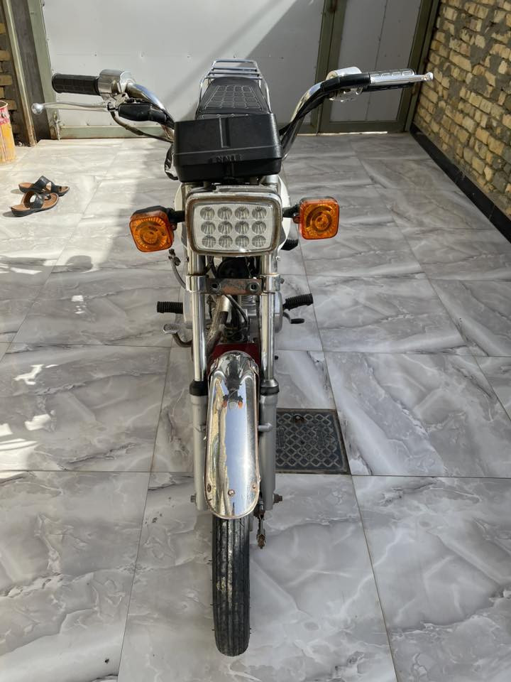 السلام عليكم دراجه للبيع بلاد بيه نقص ورقه فقط  متواجد خاص (***********) مكاني قضاء الفهود
