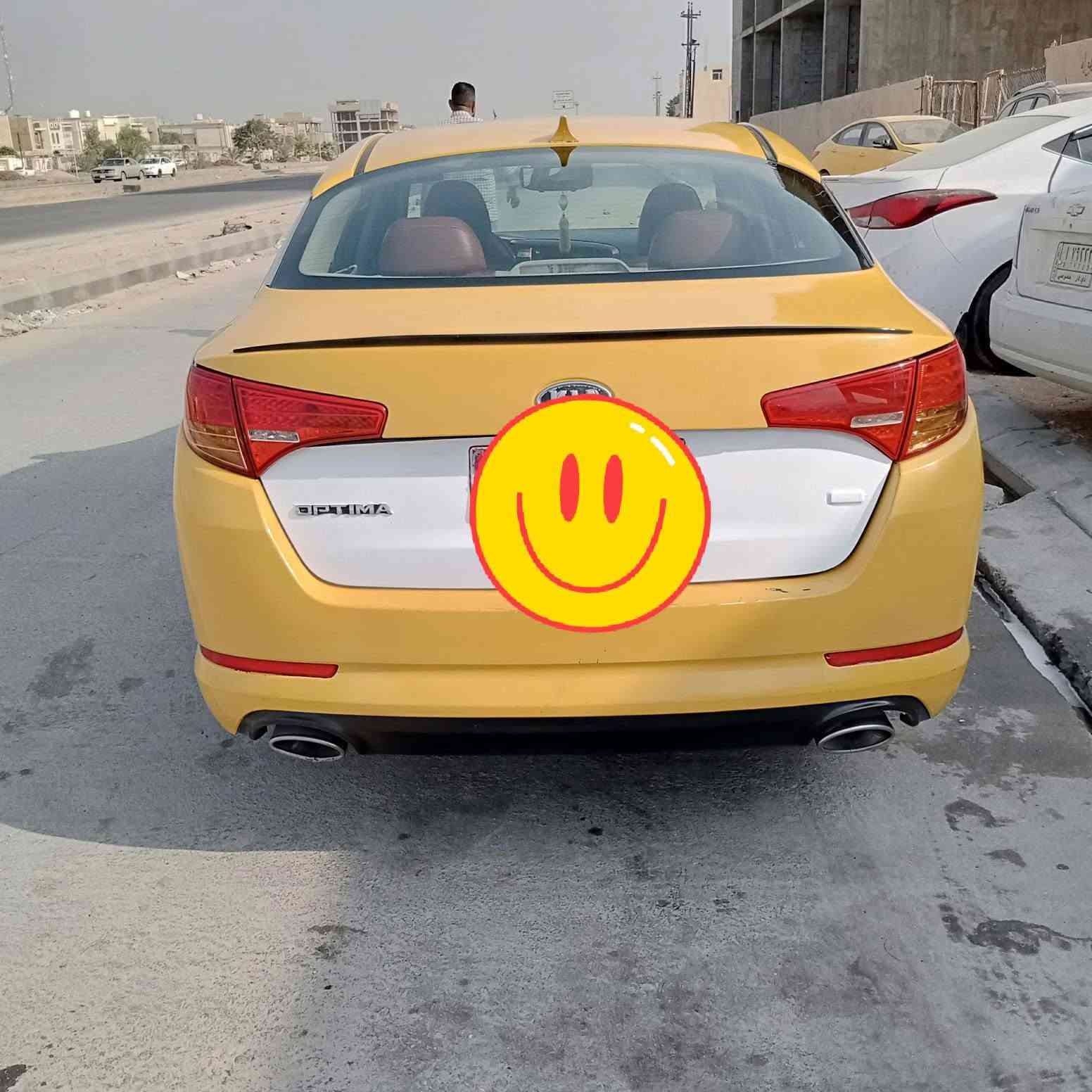 سلام وعليكم وبتيمه مديل 12وارد امريكي رقم بغداد كامله محوله نكليزي بس على البصمه مكفوله من الكصه ولعيب الشرعي تبريد تخم تاير حداديه كله كامل سعر 87 وبيه مجال/***********
