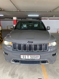 متابعة للصفحة ليصلكم كل جديد 🚗 للبيع: جيب كراند شيروكي 2019 📍 مكان الس...