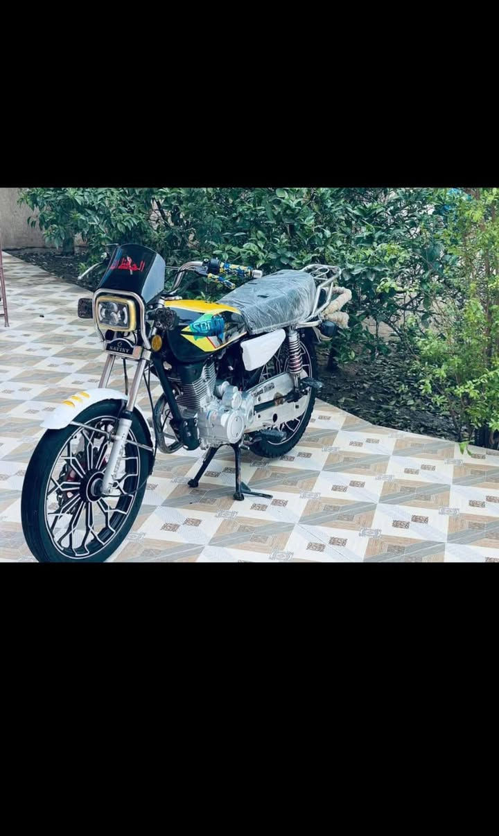 سلام عليكم دراجه موديل 24كفاله عامه محرك 200c وراق كامله العنوان ديالي كنعان السعر 650وبيه مجال.. ***********تصال علا هاذ رقم والموشراي لا يتصل
