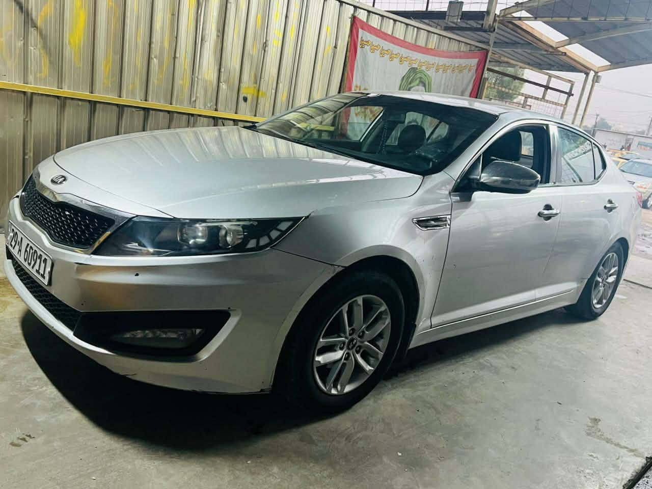 للبيع موديل 11رقم واسط بسمي مكينه 2400مصبوغه عام بدون ضربه بس جملغ امامي بدون دواخل سياره جديده مكان السياره حله شارع 100 السعر 90 رقم التلفون ***********
