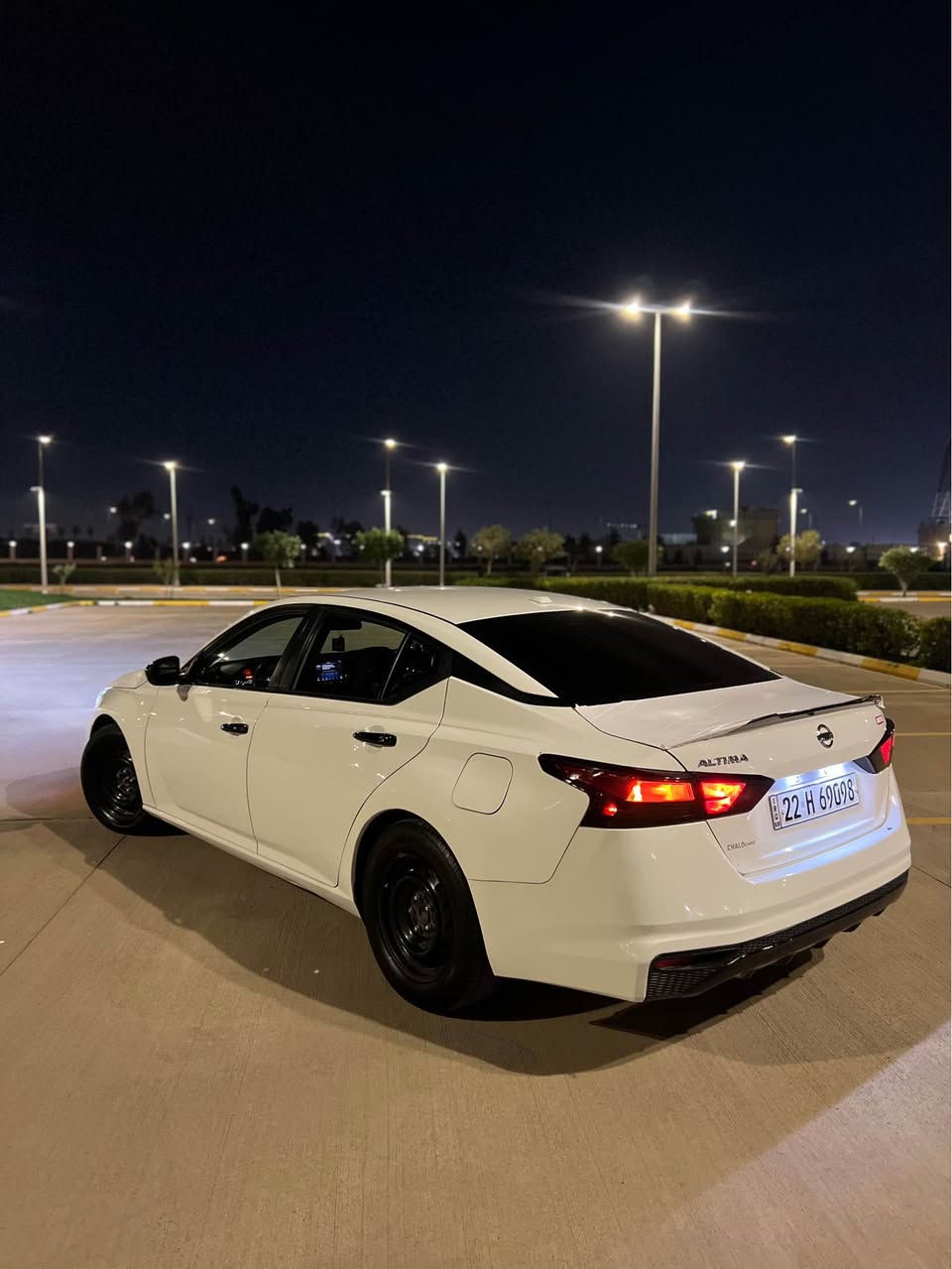 ئەلتیما٢٠٢٠
مواسفات ئیس
رادارە
تەحدید سورحە
شاشە گەورە
گیج ئەلیکترۆنی
سیارەکە ٦پارچەی سبوخە
پیش وپشت کەپس
ئیرباگ بەشەرت هیچی  نەتەقیە
١٢$وەرقە خرامە لەسەرە دوای محامەلە بۆت ئەگەرینمەوە
سەنەوی نویە و بەناوی خۆمانە
*********** أربيل, العراق
