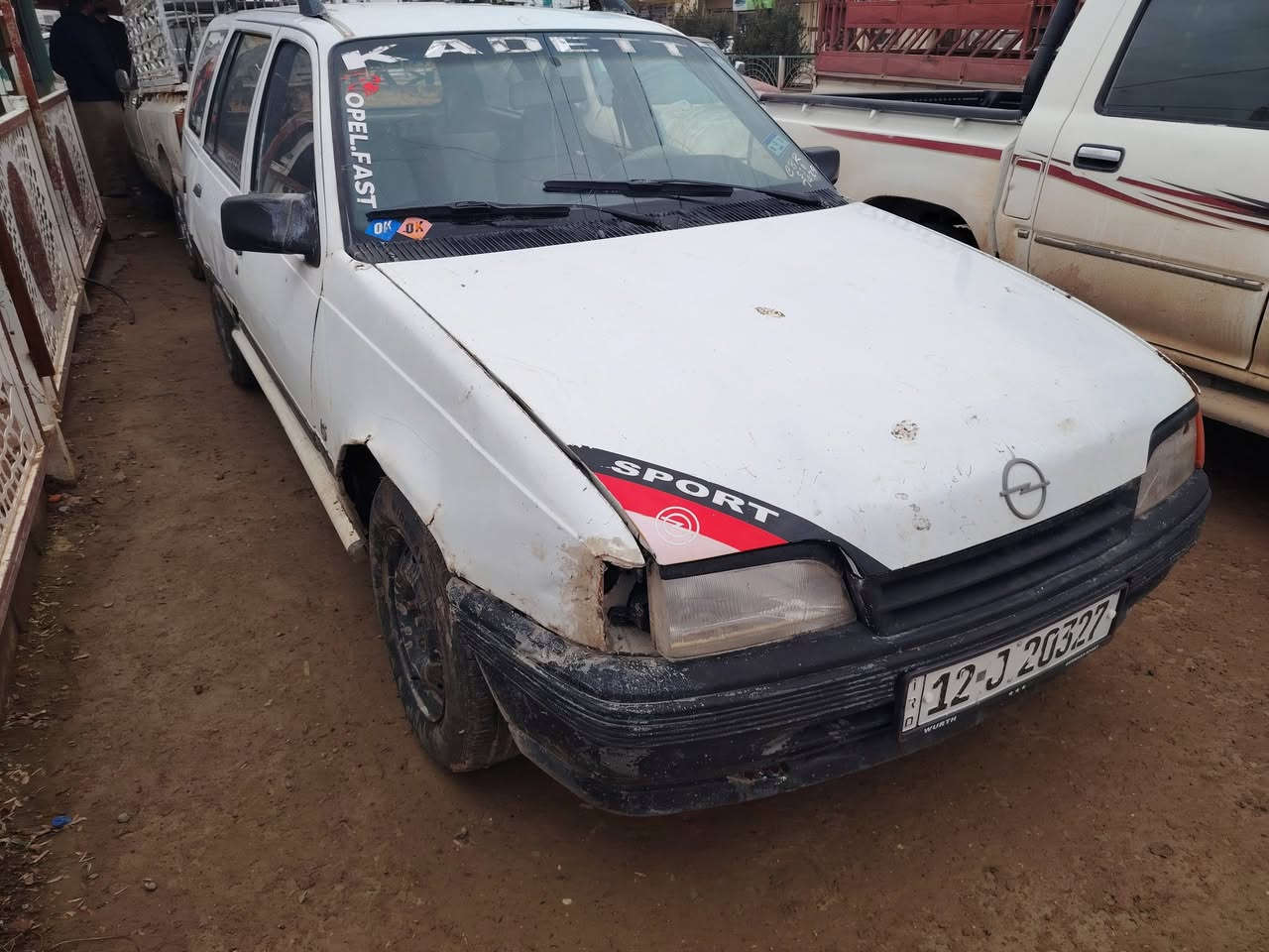 كاديت لبيع
مديل1988
سنويه 30
محرك معمر رايمان تواير خمسه جدد
***********
