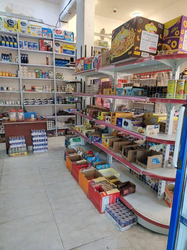 مجمع البيع مرتب وحلوه عليه رجل خير من الله  ***********
الموقع شارع عشرين قرب بلديه ناصرية اسواق معروفه وقديمه وعليه رجل
