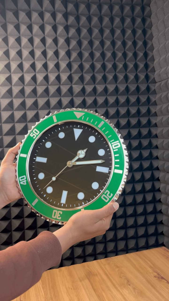 ⌚ تحب شكل ساعات رولكس؟

الآن تقدر تخليها على جدار بيتك!

ساعة جدارية فخمة بتصميم مستوحى من أشهر ساعات العالم.

شكلها يعطي إحساس ساعة يد عملاقة على الحائط.

حركة هادئة بدون صوت مزعج.

مناسبة للبيت، المكتب، الكافيه أو حتى غرفة الألعاب.

قطعة ديكور تلفت الانتباه فوراً.

اختيار مثالي لعشاق الساعات الكلاسيكية. بغداد, العراق


**إذا كنت صاحب هذا الإعلان وتريد حذفه لأي سبب، رجاءا أرسل رسالة إلى الدعم الفني**