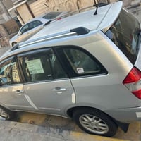 موديل ٢٠١١ • مكينة ٢٠٠٠ • كير ميكانيكي