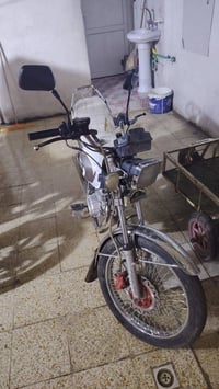 للبيع سونك ب اسمي مكينه شرط ما مفتوحه موديل 2024 07710246870  واتساب