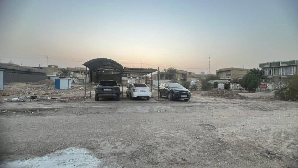 بيت للبيع قطاع 15 شعبان قرب الساعه ومقابل البيت ساحه فارغه المساحه 170 طابقين للاستفسار ***********
