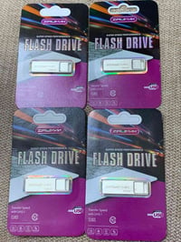 فلاشات USB • ١٦/٣٢/٦٤/١٢٨ جيجا • ضمان شهر