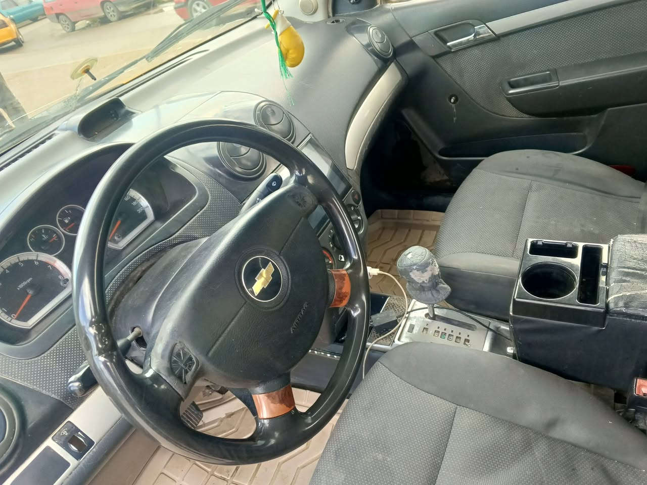 افيو 2008
كير وتماتيك كير ومحرك شرط 
السعر 45 الشرعي يبيعك
***********
