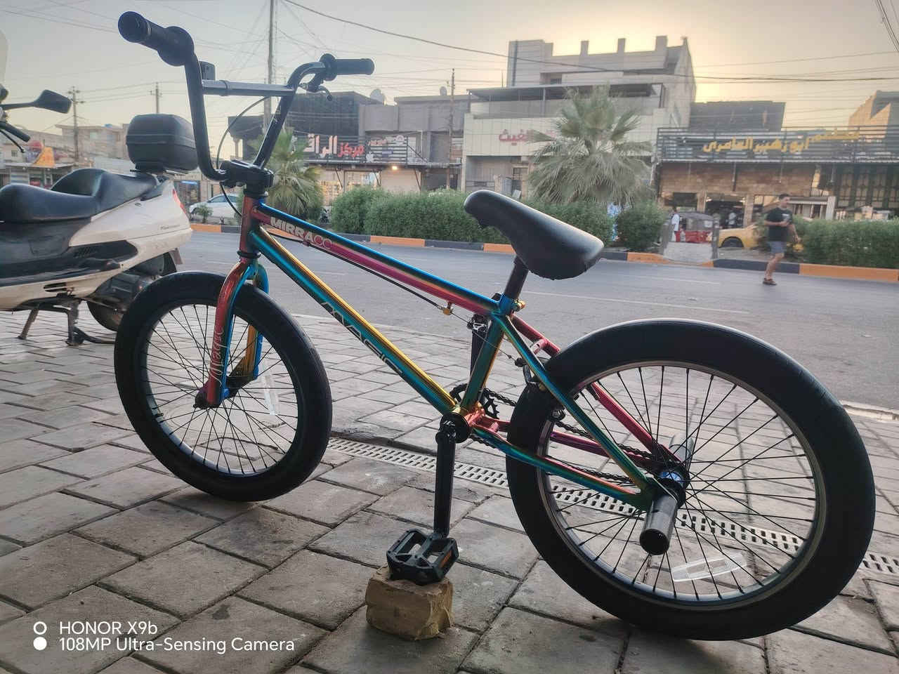 سلام عليكم بيسكل BMX نضيف الله شاهد السعر  160بغداد حي اور *********** رقم
