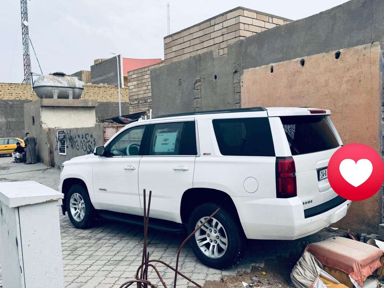 سلام عليكم تاهو مديل 2018مكينه كير حداديه تخم تاير السياره  جاهزه رقم بصره بسمي السعر 300دفاتر  العنوان البصره بيع  مروس حسب القناعه وارد أمريكي ***********
