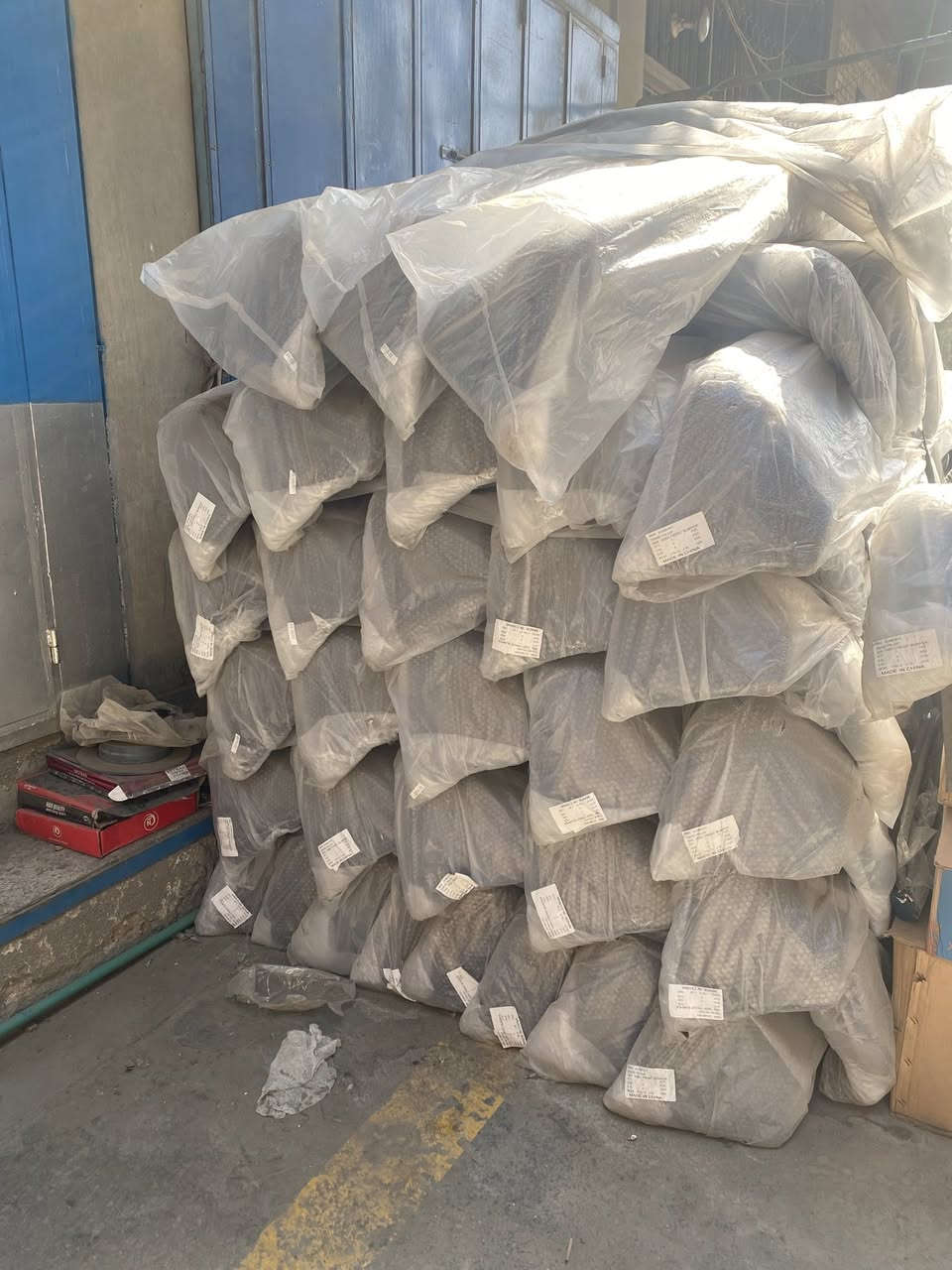 السلام عليكم شباب تيوفر دعاميه دب تركيه ودعاميه 190امامي با انسبالاسعار
العنوان شيخ عمر الشارع الثالث 
محل صلاح فوزي 
جمله ومفرد
ت.  ***********
