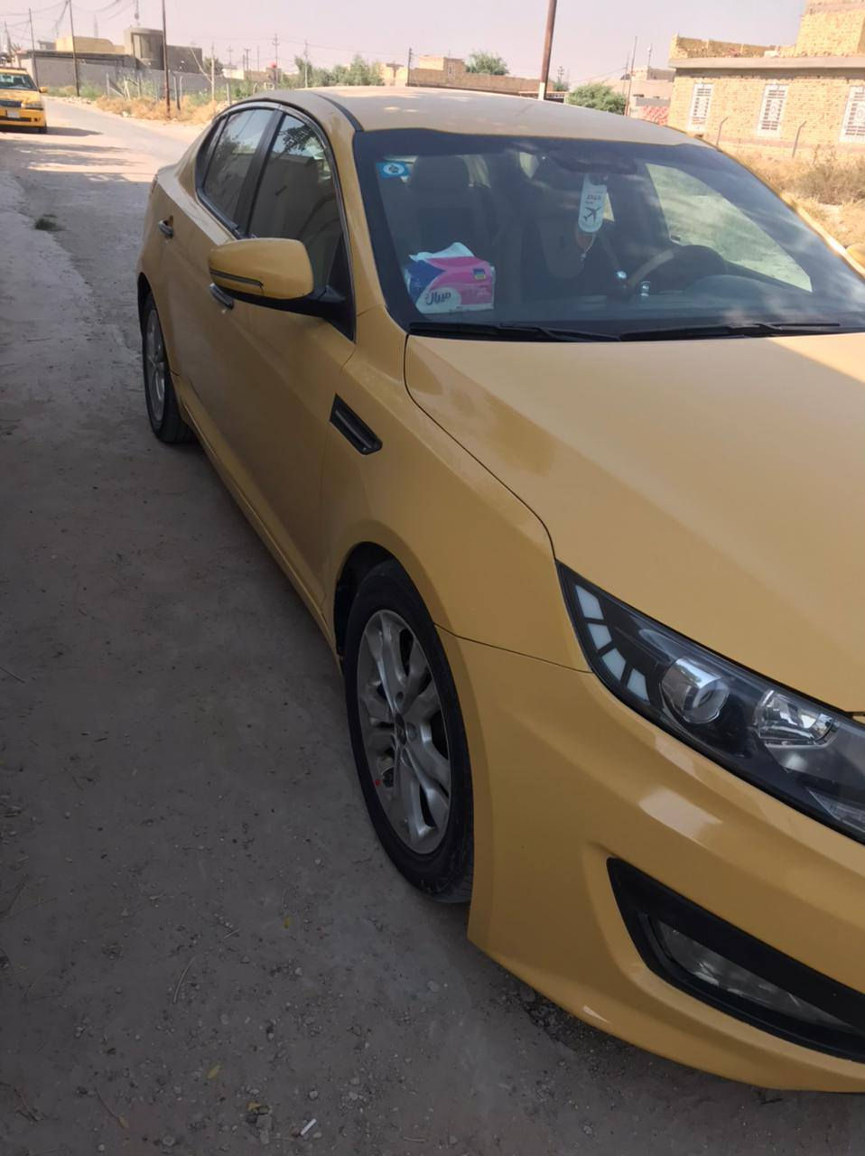 السلام عليكم للبيع كيا اوبتما 2012 بغداد بأسمي محرك كير مكفول تخم تاير ويل كب وارد امريكي بدون اي ضرر السعر 95  وبيه مجال للطيبين….***********
