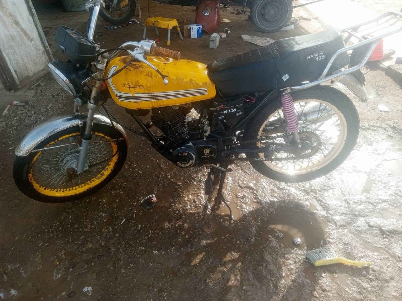 السلام عليكم دراجه للبيع اورق اصولي دراجه نضيفه اي نقص مابيه مكاني كربلاء طويريج  السعر 325وبيه مجال  ‏‪***********‬‏وهذا رقمي بي واتساب
