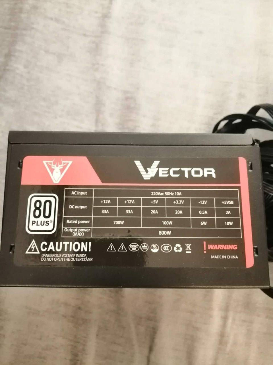 السلام عليكم تجميعه للبيع مبدل بس الکيس , هاي مواصفاتها كدامكم السعر 200 وبيها مجال المكان حله  ***********
