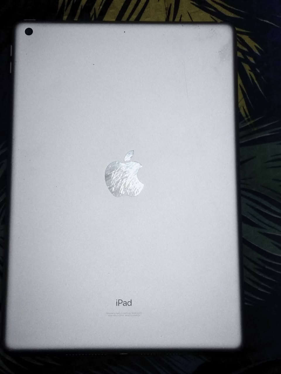 ايباد ابل 9ذاكره ٦٤ اللبيع 250
رقم الموبايل ***********
