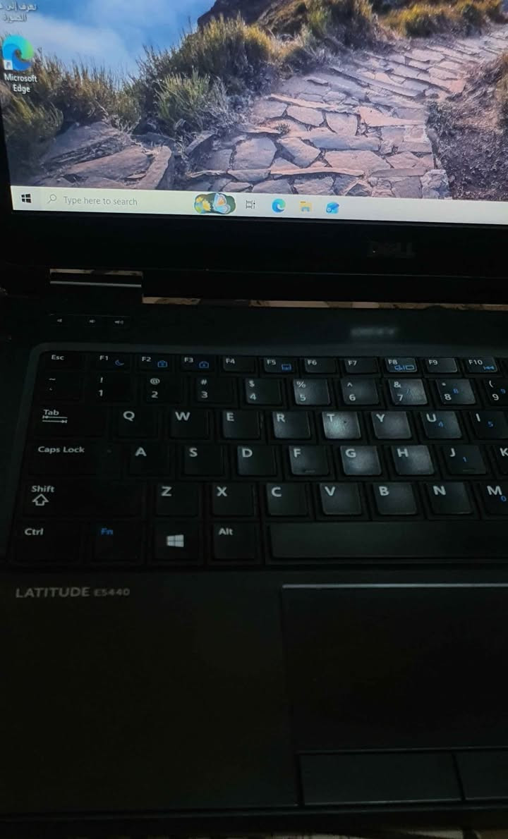 لابتوب نضيف 
Cor i5 
Ram 4 g
256 hdd
كرت شاشة ٢ كيكه 
يشغل العاب متوسطه وخفيفه  
سعره ١٢٠ الف بلاد رز, ديالى


**إذا كنت صاحب هذا الإعلان وتريد حذفه لأي سبب، رجاءا أرسل رسالة إلى الدعم الفني**