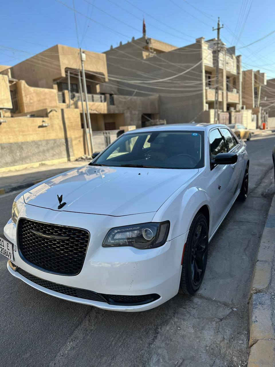 سلام عليكم اوباما300 موديل 2022 وارد امريكي  سيارة جديدة بمعنة الكلم سيارة بسمي تحويل ثاني يوم ماشية 44الف حقيقي ***********
