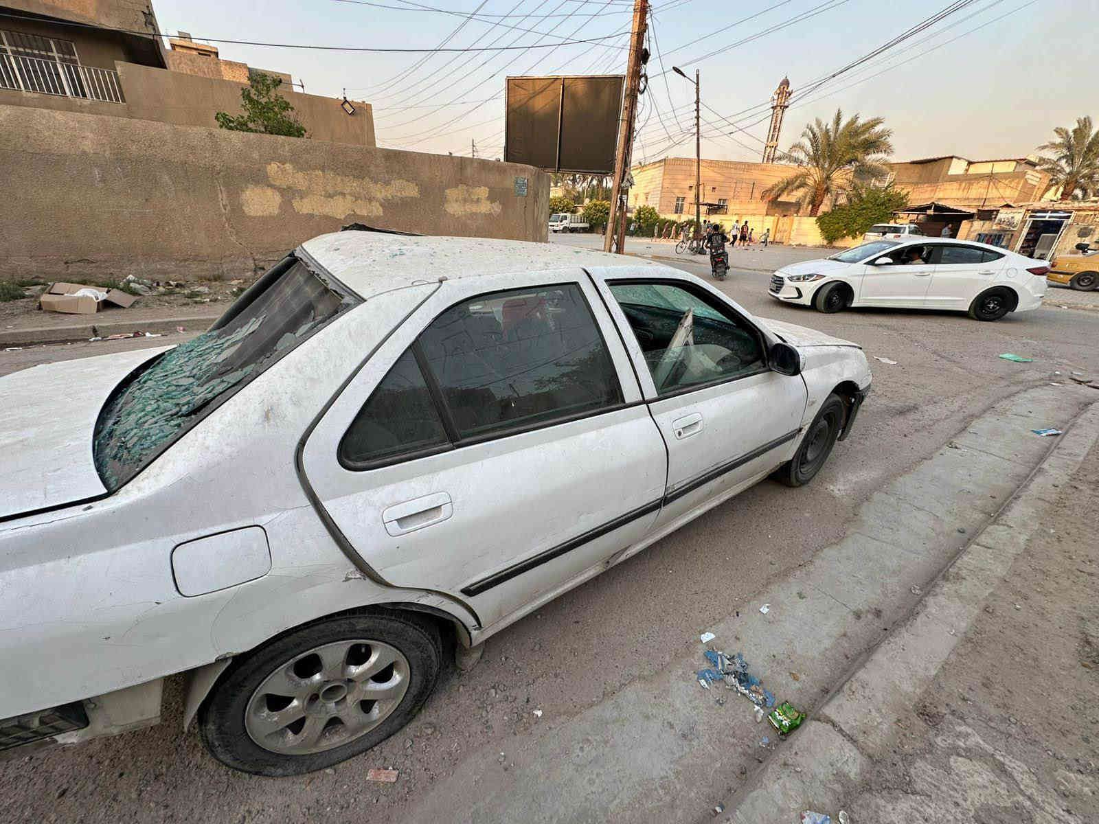 بيجو 406

موديل 2000 رقم بغداد مشروع وطني 

السيارة بيها حادث ابيع على وضعها كير ومحرك وتبريد كله جديد مكاني بغداد الغزالية  السعر 25 وبيها مجال بسيط  

*********** بغداد
