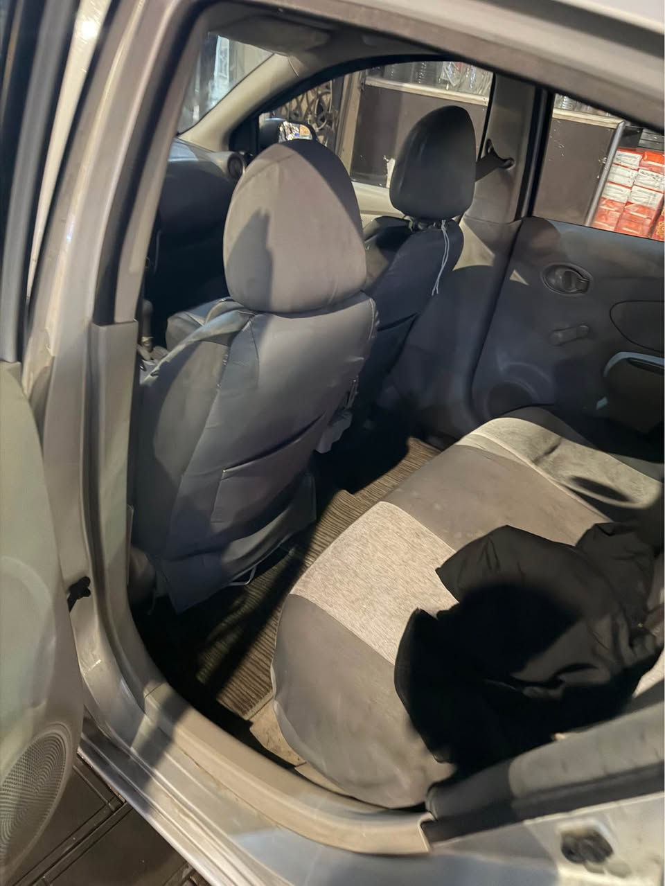 نيسان سني ام البليته الزركه ٢٠١٩
لون سلفر السعر ١٠٥ وبيها مجال 
سياره صدر جديد تايرات جديده دوشمه جديده 
بيها ٤ قطع بارد 
الاستفسار ع الرقم ‭٠٧٧١ ٨٤٦ ٨٩٤٤‬

‭٠٧٧٣ ٨٨٦ ٢٣٤٣‬ بغداد, العراق
