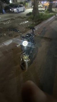 دراجه شحن حجم 14 4بطاريات  نقص جاملاغات و بريك  سعر 70 و بيها مجال  بغ...