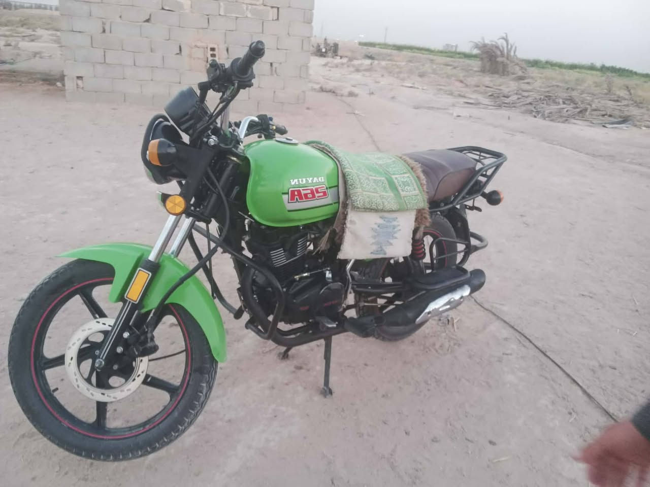 دراجه للبيع موديل 23 اوراقه ضايعه مكفوله كفاله عااامه كلشي شغال بيه السعر 900 وبيه مجال الشراي يتصل *********** وتساب *********** اتصال
